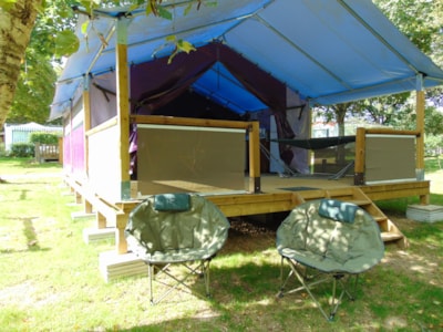Freeflower  Standard 37m² / 2 bedrooms - terrasse (without toilet blocks)