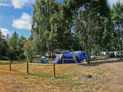Comfort Package (1 tent, caravan or motorhome / 1 car / electricity 10A)