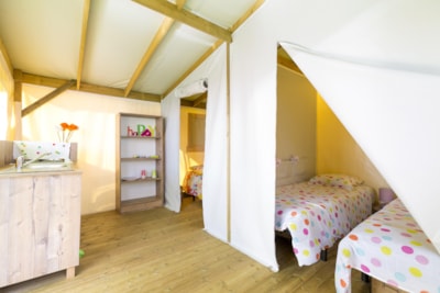 Funflower Standard  20m² / 2 bedrooms - terrace (without toilet blocks)