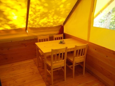 Canvas bungalow Amazone Standard 20m² / 2 Bedrooms - Terrace (without toilet blocks)