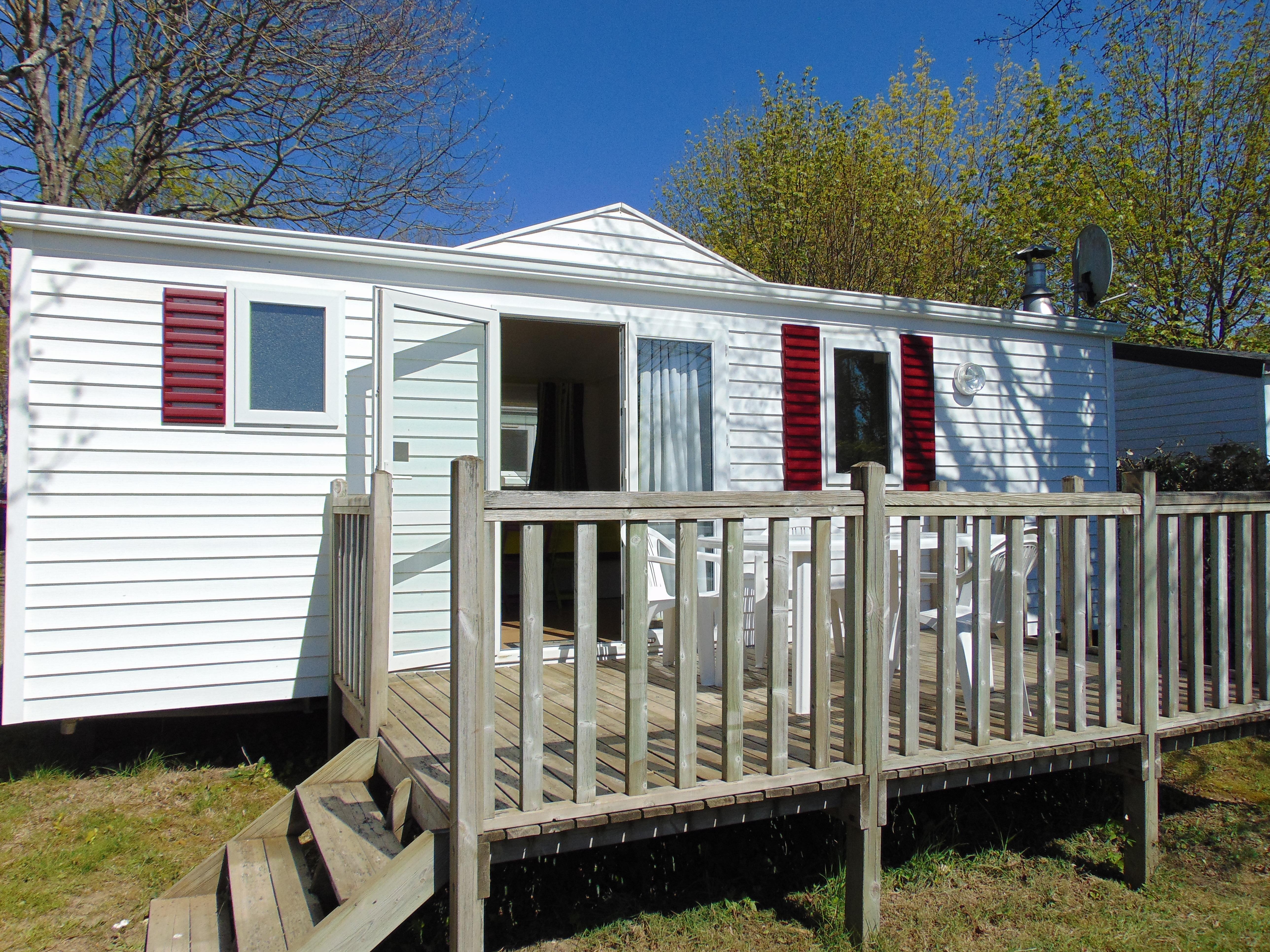 Location - Mobil-Home Standard 30 M² / 2 Chambres - Terrasse - Camping Beauchêne