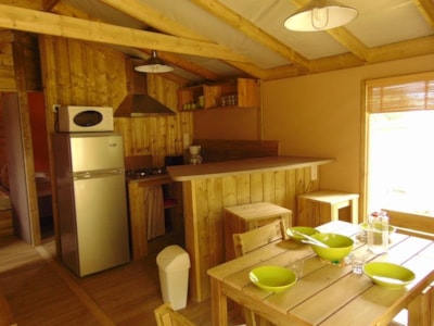 Sweet Flower Premium on piles 43m² / 2 rooms - terrace