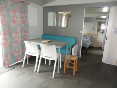 Mobil home 30m² - 2 bedrooms (adapted to the people with reduced mobility)