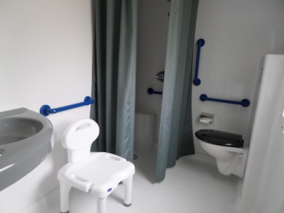 Mobil home 30m² - 2 bedrooms (adapted to the people with reduced mobility)