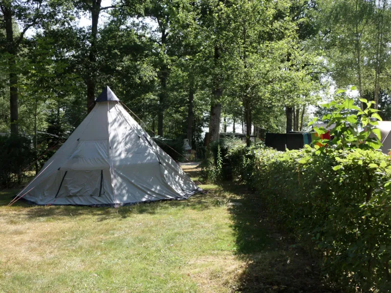 Forfait Solo 1 Personne À Pied Ou En 2 Roues : Emplacement + Tente