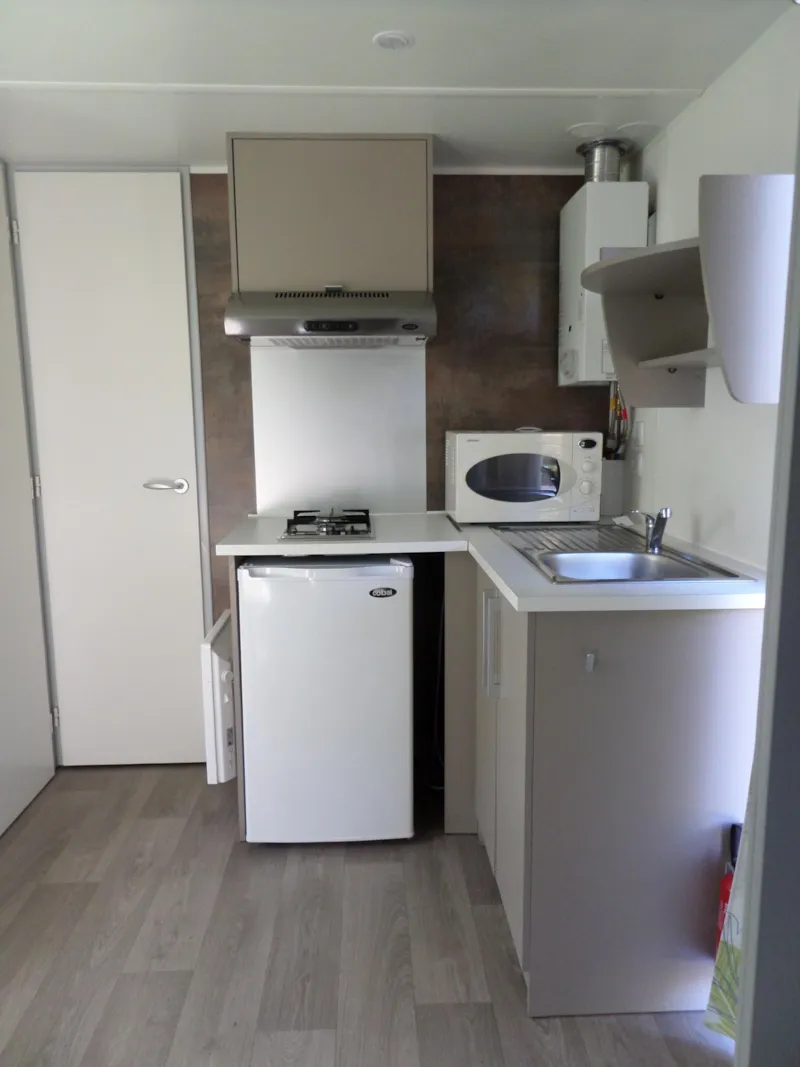 Mobil Home 18 M² -  Petit 2 Chambres