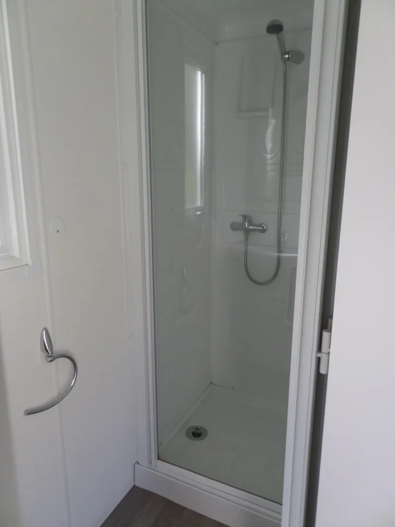 Mobil Home 18 M² -  Petit 2 Chambres