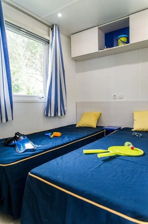 Mobil Home Avec Terrasse Couverte 26 M² - 2 Chambres