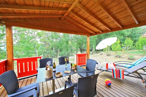 Location - Chalet - 3 Chambres - 2 Salles De Bain - Chêne Vert - image n°2 - Castel Domaine de Sévenier & Spa