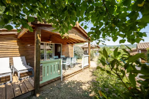 Location - Chêne Vert Pmr (Adapté Pour Personnes À Mobilité Réduite) - image n°1 - Castel Domaine de Sévenier & Spa