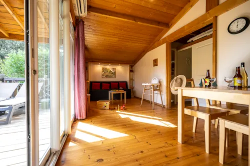 Location - Chalet - 2 Chambres - 1 Salle De Bain - Chêne Blanc Premium Bébé - image n°6 - Castel Domaine de Sévenier & Spa