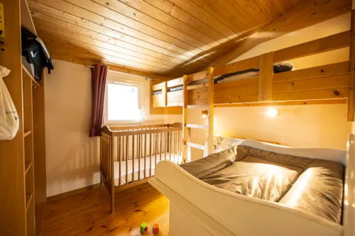 Location - Chalet - 2 Chambres - 1 Salle De Bain - Chêne Blanc Premium Bébé - image n°3 - Castel Domaine de Sévenier & Spa