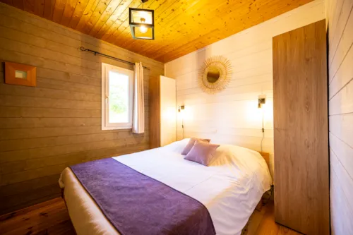 Accommodation - Chalet - 2 Bedrooms - 1 Bathroom - Micocoulier Premium Dog - image n°5 - Castel Domaine de Sévenier & Spa