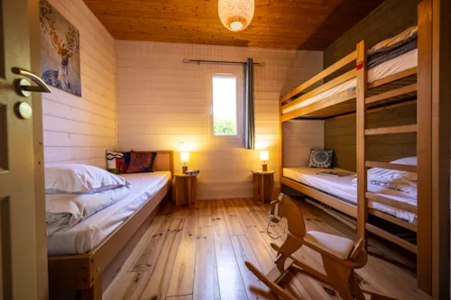 Accommodation - Chalet - 2 Bedrooms - 1 Bathroom - Micocoulier Premium Dog - image n°6 - Castel Domaine de Sévenier & Spa