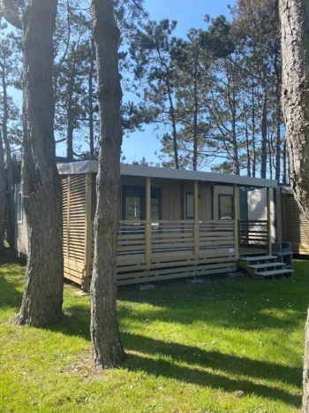 Mietunterkunft - Homeflower Premium 3 Zimmer + Überdachte Terrasse - Flower Le Domaine du Rompval