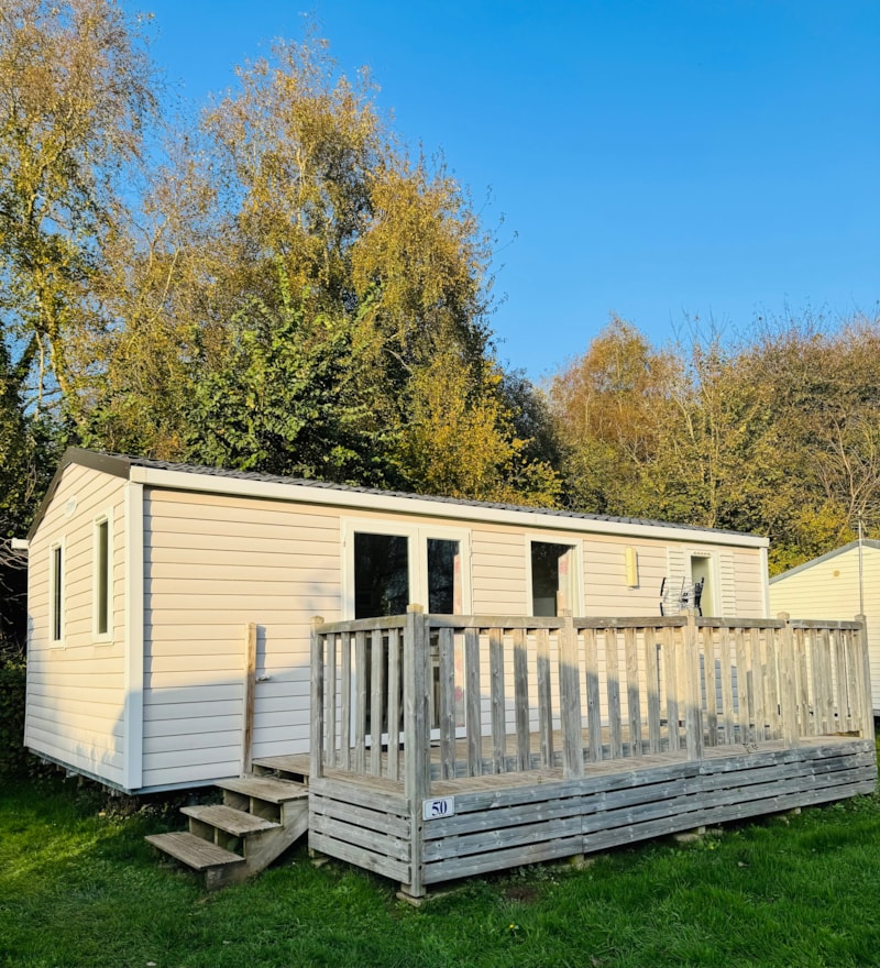 Mobilheim Confort 27m² worunter Terrasse - 2 Zimmer + TV