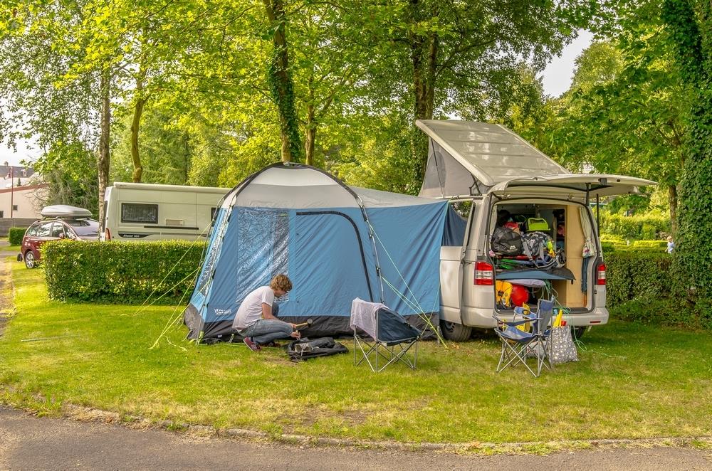 Standplads Nature : 1 Bil + Telt/Campingvogn Eller Autocamper
