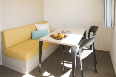 Comfort mobile home 20m² (1 bedroom, sleeps 2) + TV + terrace — 3