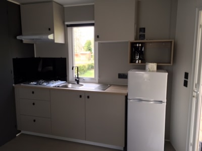 Comfort mobile home, 24 m² (2 bedrooms, sleeps 4) + TV + terrace — 2