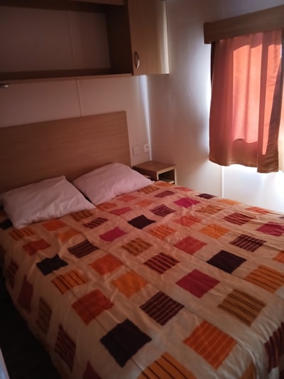 Standard mobile home 34m² (3 bedrooms, sleeps 6/7) + terrace — 4