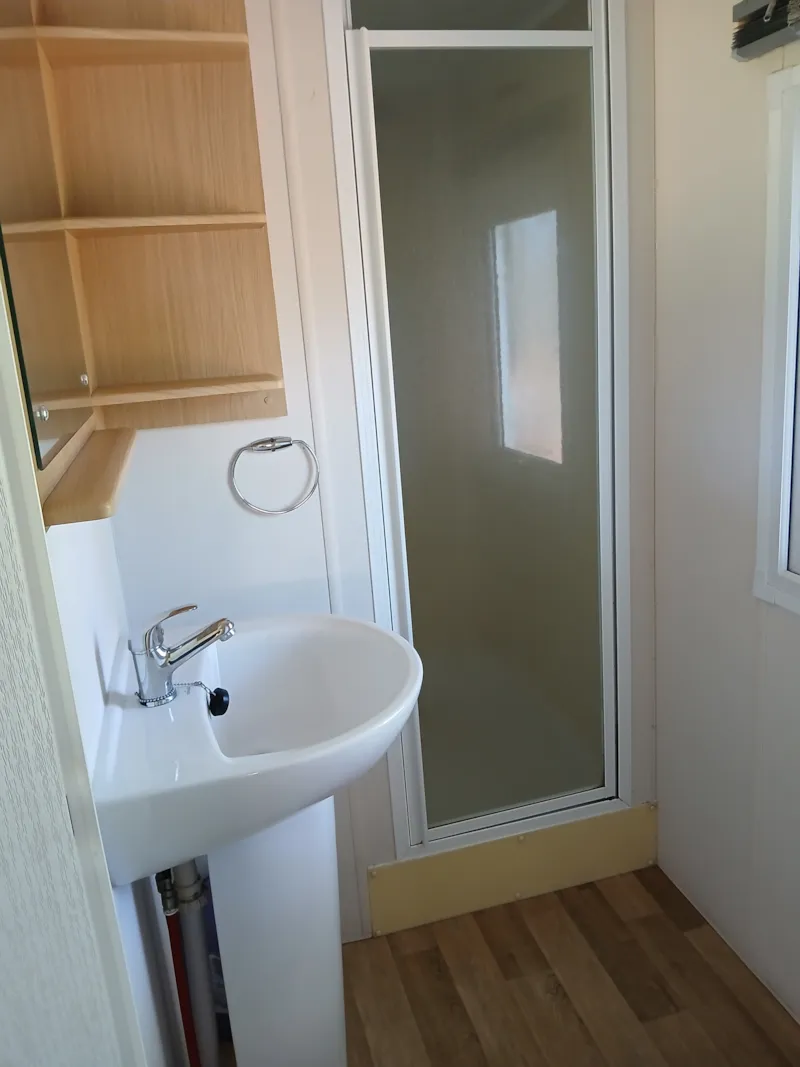 Mobilhome Standard 34M² (3 Ch-6/7 Pers) + Terrasse)