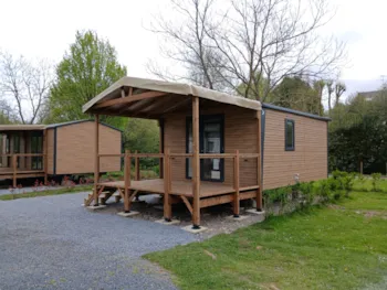 Huuraccommodatie(s) - Premium Stacaravan Van 20 M² (1 Slaapkamer Voor 2 Personen) + Tv + Terras - Flower Camping Les Chevaliers de Malte