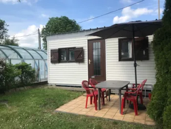 Mietunterkunft - Bungalow Ohne Sanitärausstattung - CAMPING LES DOMES