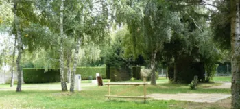 Stellplatz - Sondertarif Wandern/Fahrradfahren - CAMPING LES DOMES