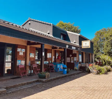 Camping les Dômes - Camping2Be