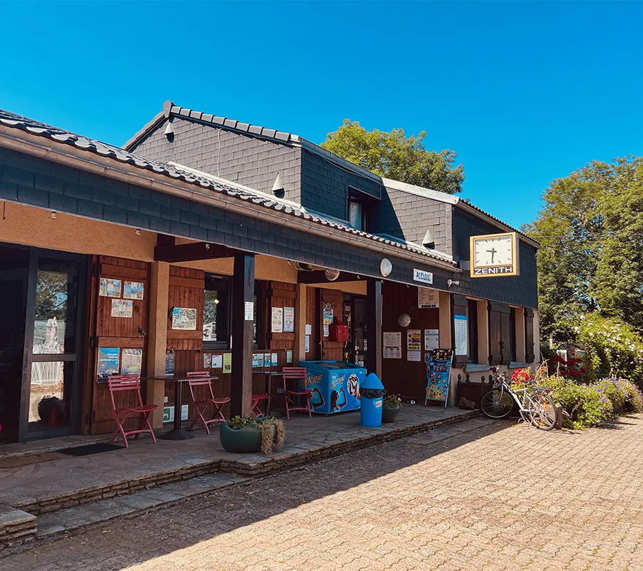 Camping les Dômes