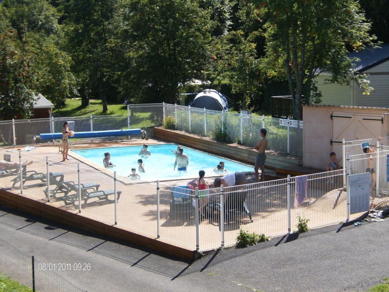 Camping L'Ombrage - Camping - Saint-Pierre-Colamine