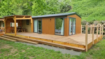 Mietunterkunft - Mobil Home Sérengéti 8.63 M X 4.00 M. 2 Chambres - Camping L'Ombrage