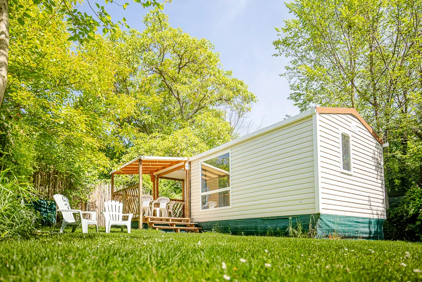 Location - Mobilhome Loggia Standard 2 Chambres - S - Flower Camping Le Clos Auroy