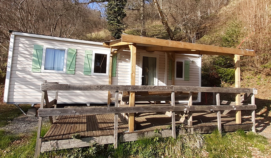 Location - Mobil-Home Confort Santoire - 3 Chambres - Flower Camping Le Belvédère