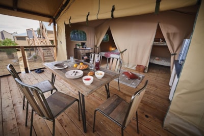 Tent KENYA Confort 34m² (2ch 5 pers) without sanitary facilities