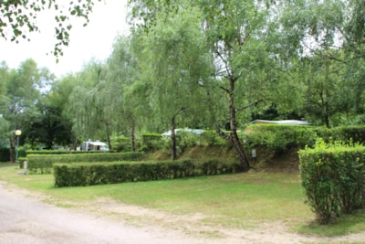 Package: Pitch + car or camper van + tent or caravan — 2