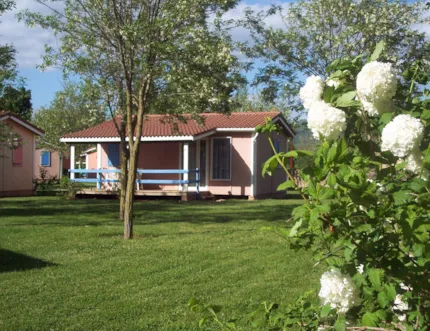 Le Hameau des Genêts - Camping2Be