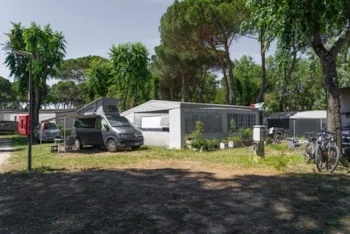 Stellplatz - Stellplatz – Haustiere Erlaubt - Club del Sole Adriano Family Collection 