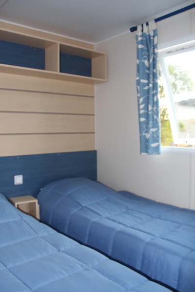 2-BEDROOM COMFORT MOBILE HOME