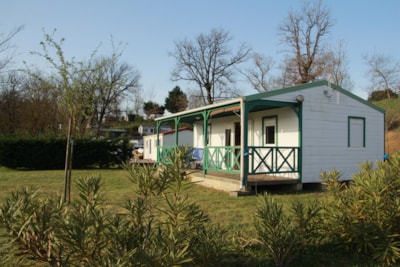 3-BEDROOM CHALET
