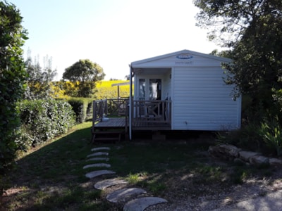 2-BEDROOM COMFORT MOBILE HOME