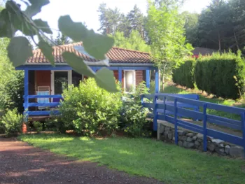 Accommodation - Chalet Marina Confort 30M² 2 Bedrooms - Adapted To The People With Reduced Mobility + Sheltered Terrace 15M² - Flower Camping La Rochelambert