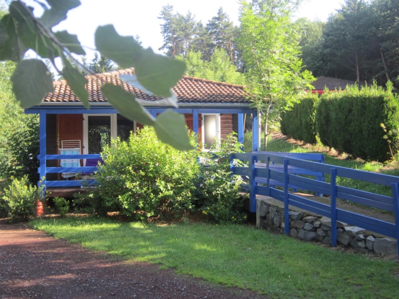 Chalet Marina Confort 30m² 2 bedrooms - adapted to the people with reduced mobility + sheltered terrace 15m²