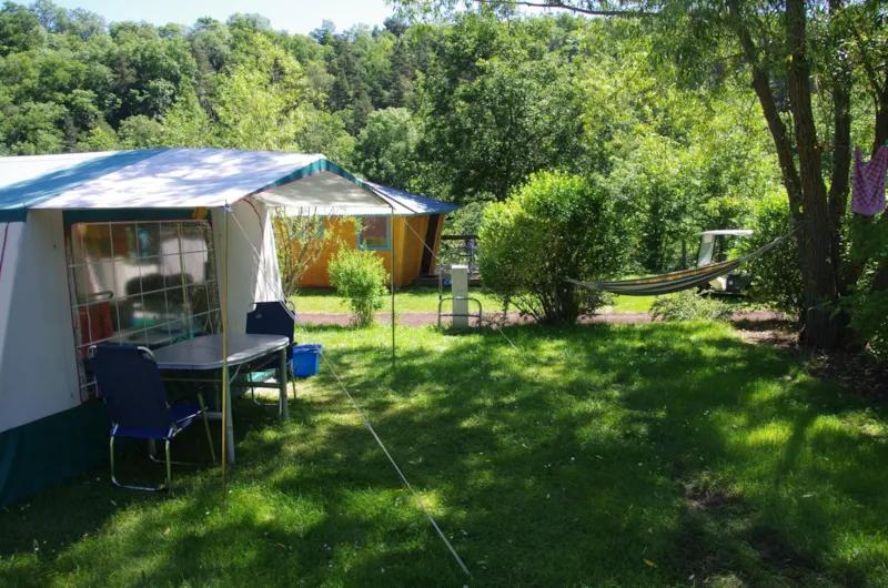 Emplacement Confort 80 À 100M2- Avec Électricité