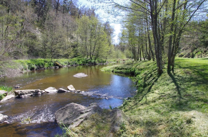 Emplacement Nature 90M2 Au Bord De La Rivière-Sans Électricité