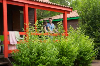 Accommodation - Chalet Marina N°10 Confort 30M² - 2 Bedrooms - Sheltered Terrace 15M² - Flower Camping La Rochelambert