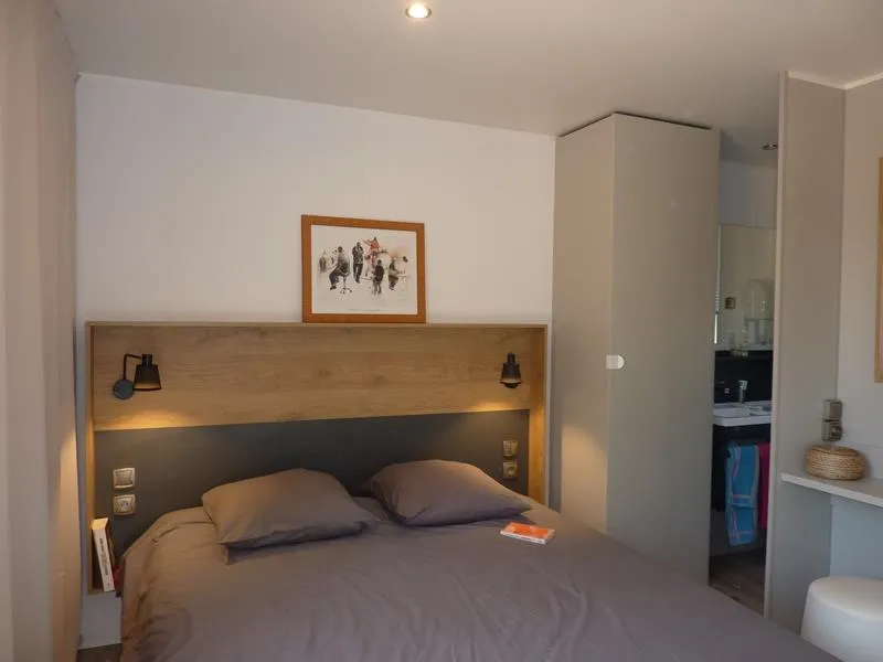 Mobil-Home Premium 32M² (2 Chambres) + Terrasse 38M² + Tv + Lv + Bbq + 2Sdb