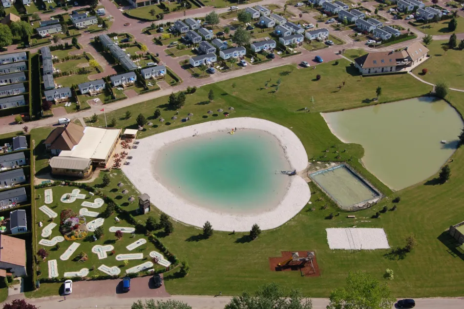 Camping Marvilla Parks - La Croix du Vieux Pont