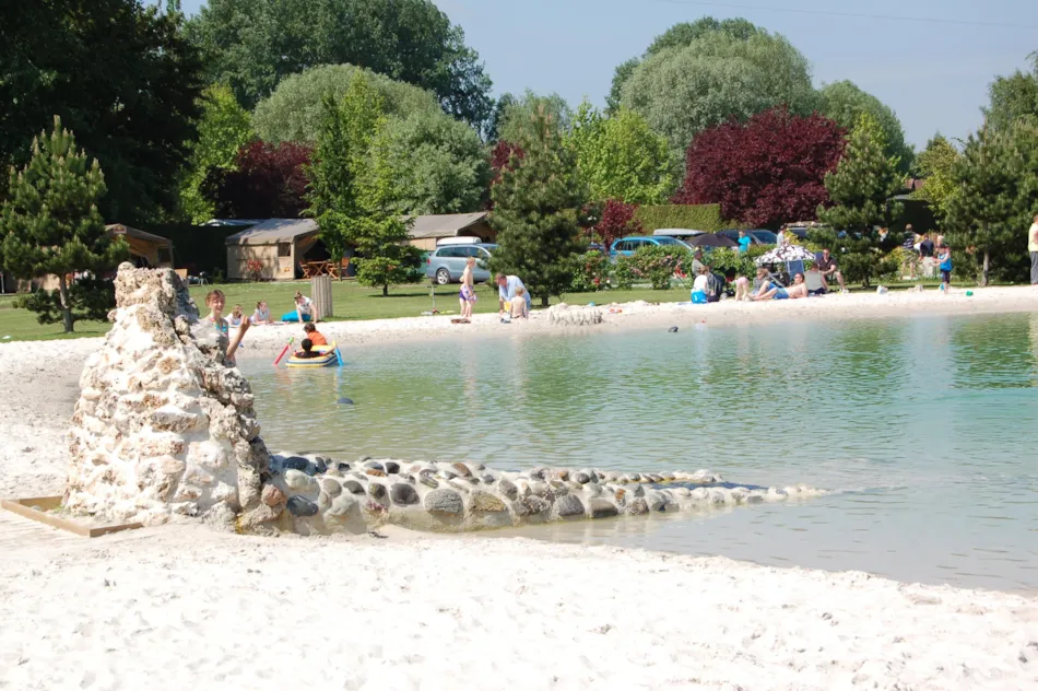 Camping Marvilla Parks - La Croix du Vieux Pont