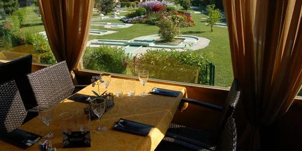 Camping Marvilla Parks - La Croix du Vieux Pont